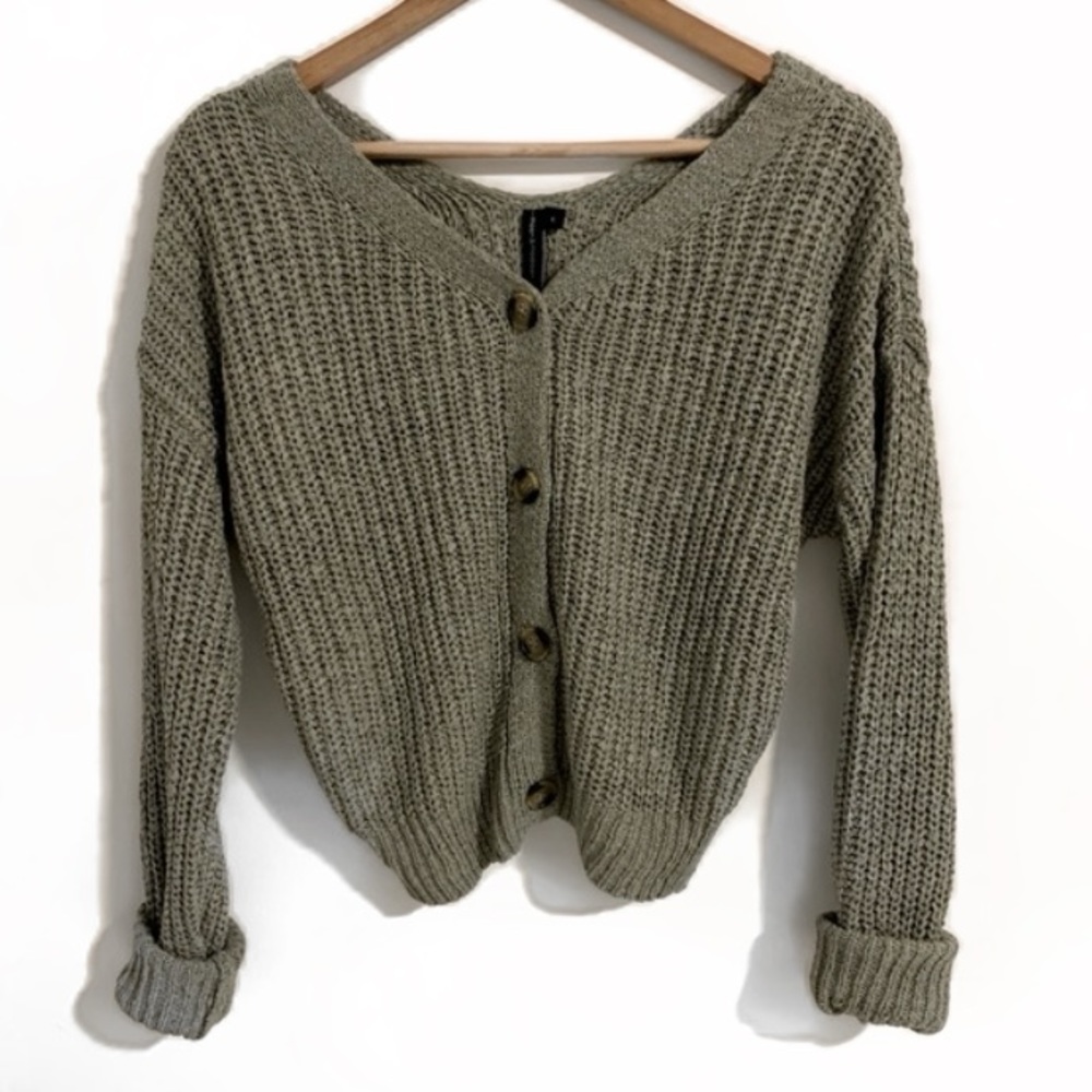 Moon & Madison Cropped Cardigan Sweater Top